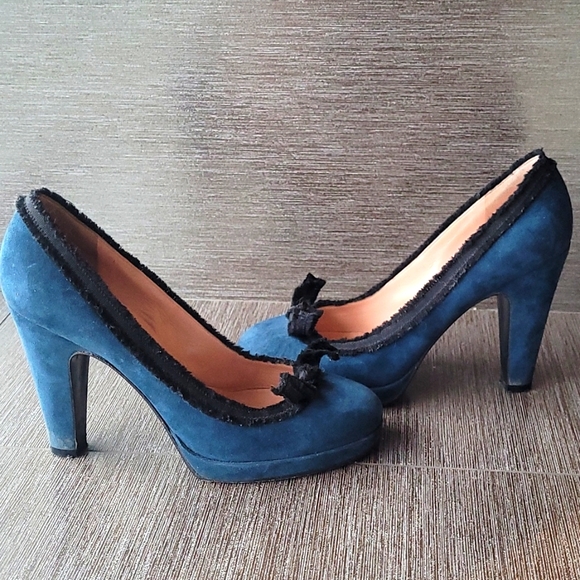 Marc by Marc Jacob's Blue Suede Retro Heels - Picture 6 of 6